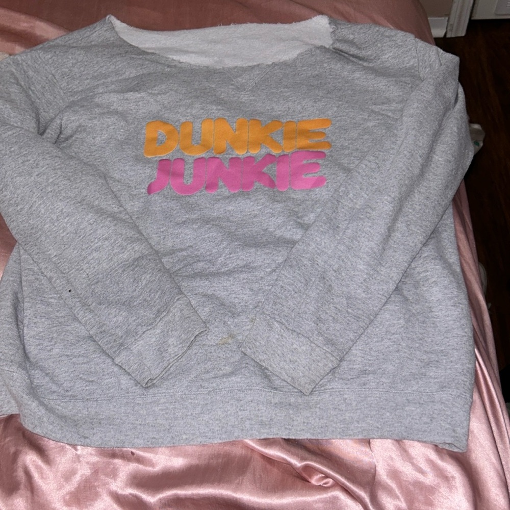 Dunkin’ doughnuts “dunkie junkie” crewneck sweatshirt size medium with cut neck